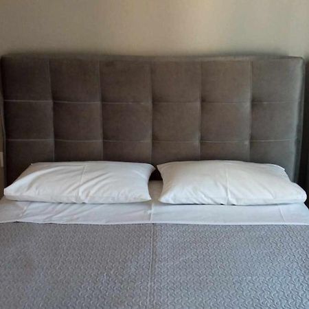 Cosy Apartment In The Heart Of The City 칼라마타 외부 사진